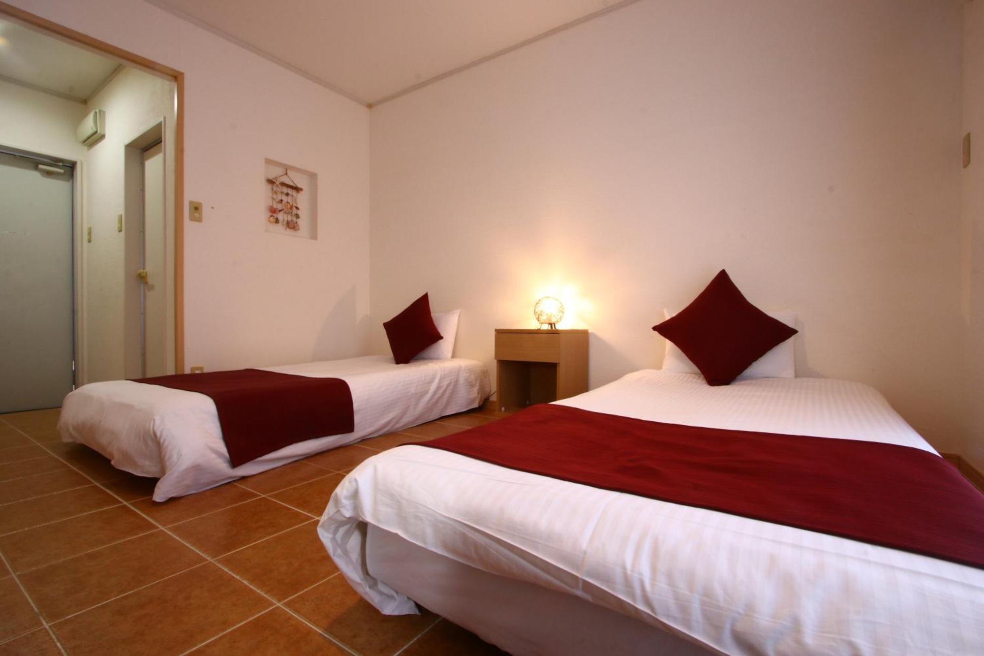 Asobibase Yamabare-House Hotel Ishigaki  Luaran gambar