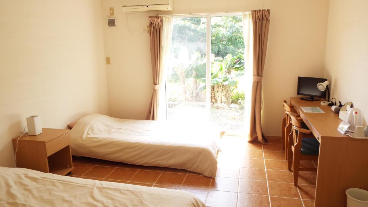 Asobibase Yamabare-House Hotel Ishigaki  Luaran gambar
